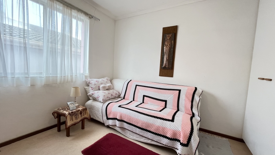 2 Bedroom Property for Sale in Glencairn Heights Western Cape